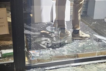 assalto forte store esposende centro pedonal