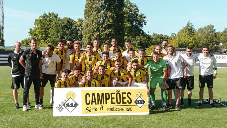 Futebol: Forjães SC campeão 196243747 2542042806104866 626277369515237324 n FocusFillWzczNiw0MTQsInkiLDg4XQ