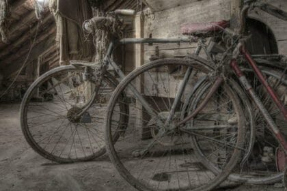 Bicycle Old 484349 FocusFillWzczNiw0MTQsInkiLDM2XQ