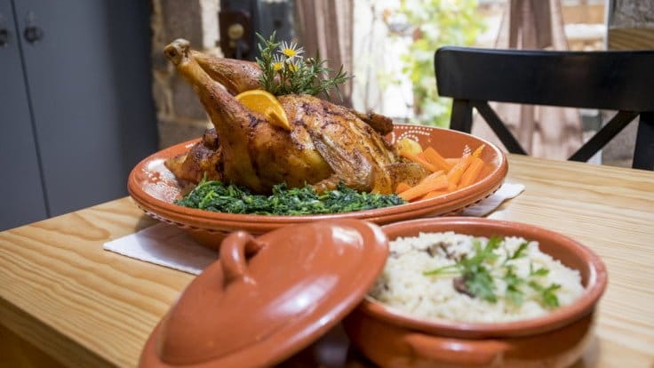 Barcelos: Aqui estão os 38 restaurantes onde comer o verdadeiro "galo" galo de barcelos