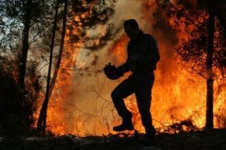 incendio arcos de valdevez bombeiros