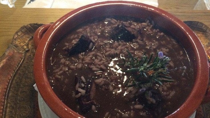 Onde comer a melhor lampreia da região? Aqui estão 20 restaurantes Lampreia FocusFillWzczNiw0MTQsInkiLDY5XQ