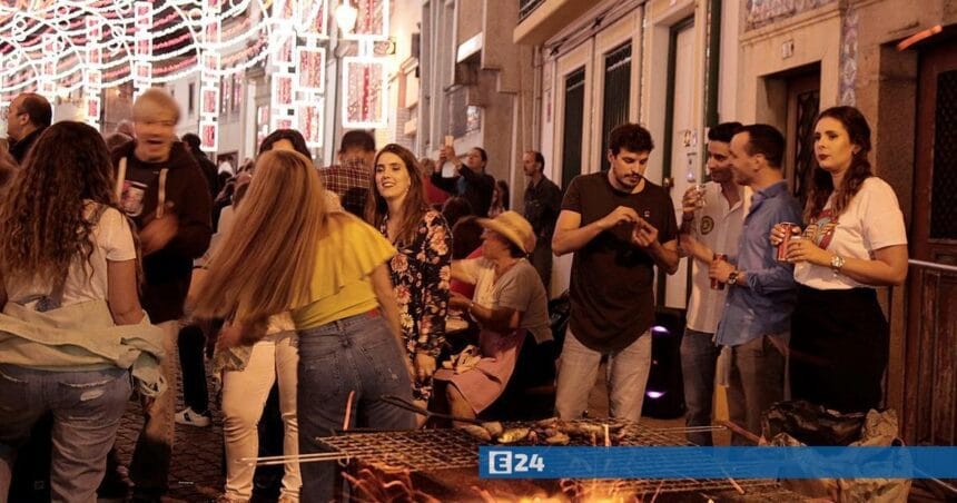 Festas de S. Pedro na Póvoa de Varzim comemoram 60 anos com programa histórico S Pedro FocusFillWzEyMDAsNjMwLCJ5IiwxMTFd WaterMarkW251bGxd