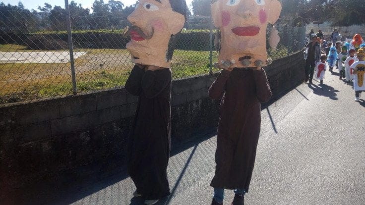 Meio milhar nas ruas de Fragoso para celebrar carnaval WhatsApp Image 2020 02 21 at 11 FocusFillWzczNiw0MTQsInkiLDY5XQ.50.35