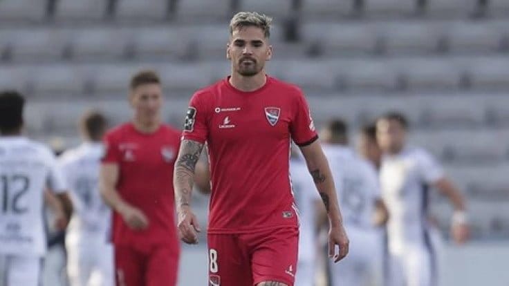 Gil Vicente FC: "Claude Gonçalves está de partida para o campeão búlgaro"