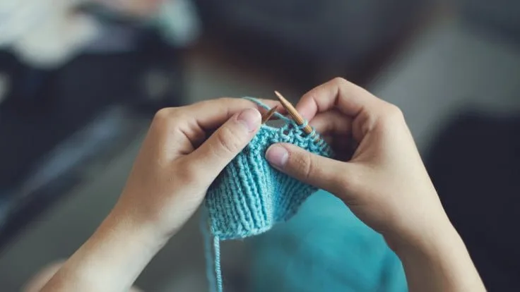 knit 869221 1920 v2 FocusFillWzczNiw0MTQsInkiLDM4XQ
