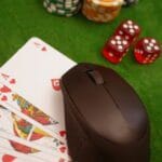 online poker 4518186 1920 FocusFillWzczNiw0MTQsInkiLDY5XQ