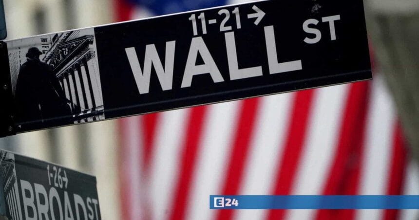 Wall Street fecha em baixa com os investidores pessimistas com a inflação wall stret FocusFillWzEyMDAsNjMwLCJ5IiwyMl0 WaterMarkW251bGxd