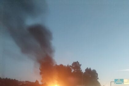 carro arde 1