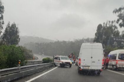 acidente BV Barcelinhos 1