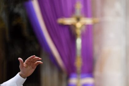 Abusos Igreja papa esposende semana santa