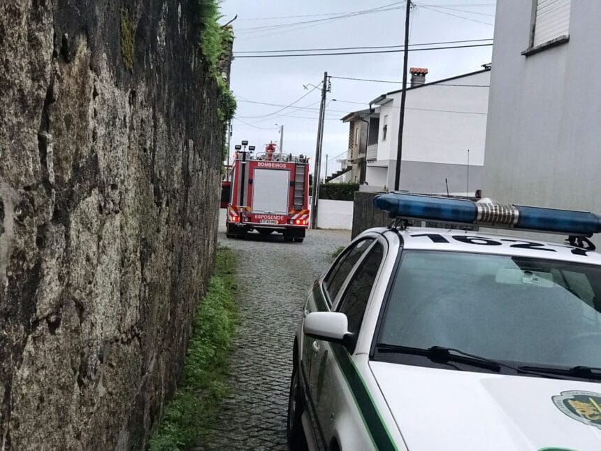 Esposende: Incêndio numa habitação em Mar causa vários danos WhatsApp Image 2022 11 17 at 08.13.20