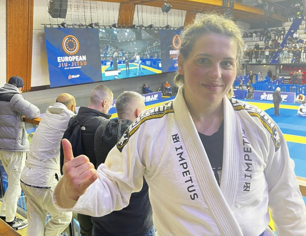 Lutas Marciais: Ana Sofia Fontes perde no combate de estreia no europeu de Paris Captura de ecra 2023 01 25 as 19.03.48