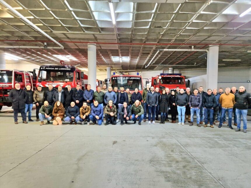 Comandantes dos bombeiros do distrito de Braga "a uma só voz" na Póvoa de Lanhoso WhatsApp Image 2023 01 29 at 01.22.28