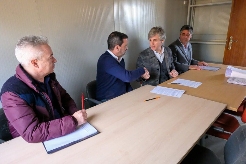 VIana: Investimento de 2,3 milhões de euros no alargamento da rede de saneamento em Deão e Deocriste beneficia 359 habitações ABELO1739