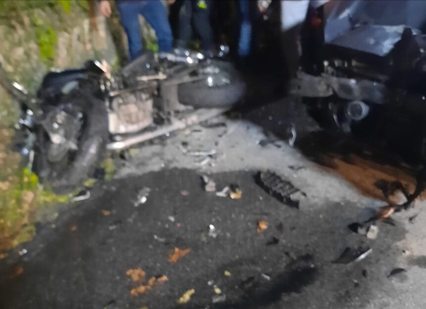 c/FOTOS: EN205: Motociclista de Martim morre em acidente no concelho de Amares acidente mota 1
