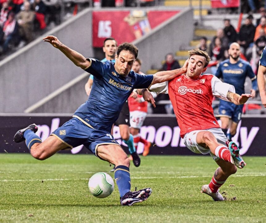 Futebol: SC Braga goleado pela Fiorentina complica ‘oitavos’ sc braga fiorentina 1