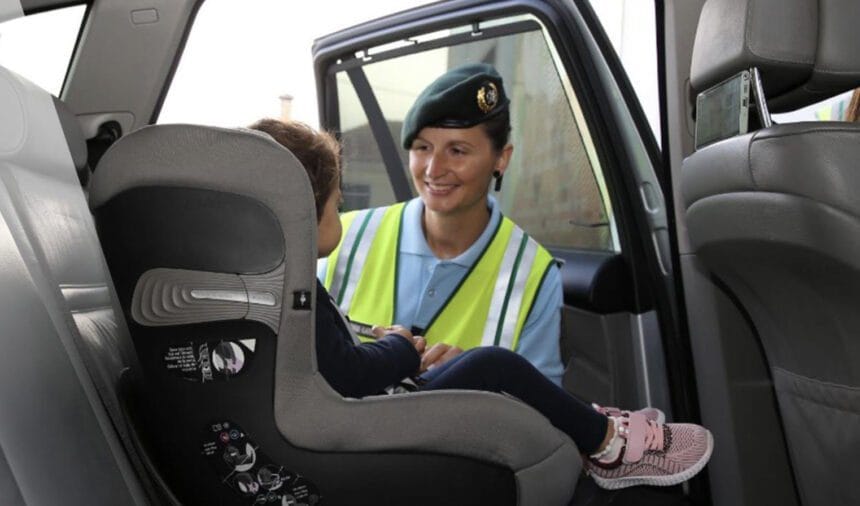 GNR: Tem cadeirinha de bebé no carro? Então verifique se está tudo bem pois a autoridade vai fiscalizar Captura de ecra 2023 03 06 as 13.17.45