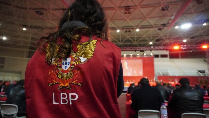 Liga dos Bombeiros Portugueses lança petição "Respeito pelos Bombeiros" e mantém agenda de protestos WhatsApp Image 2023 03 11 at 17.36.44