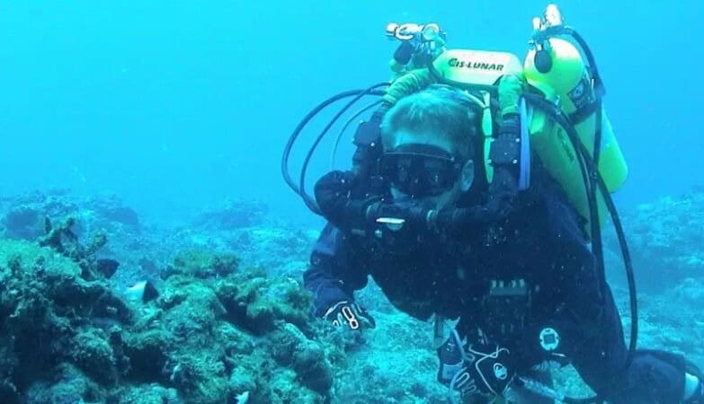 Cientista de 55 anos quer bater record e viver 100 dias debaixo de água gr 37906