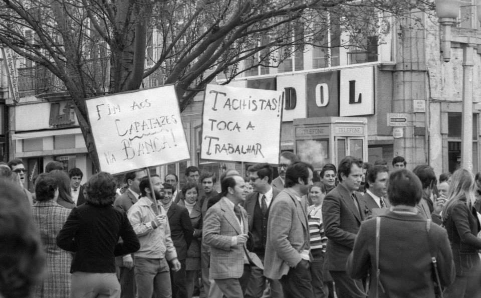 Braga: Fotografias de José Delgado mostram os dias pós 25 de abril na capital do Minho 1483412 648890118511253 2935569013240208424 n
