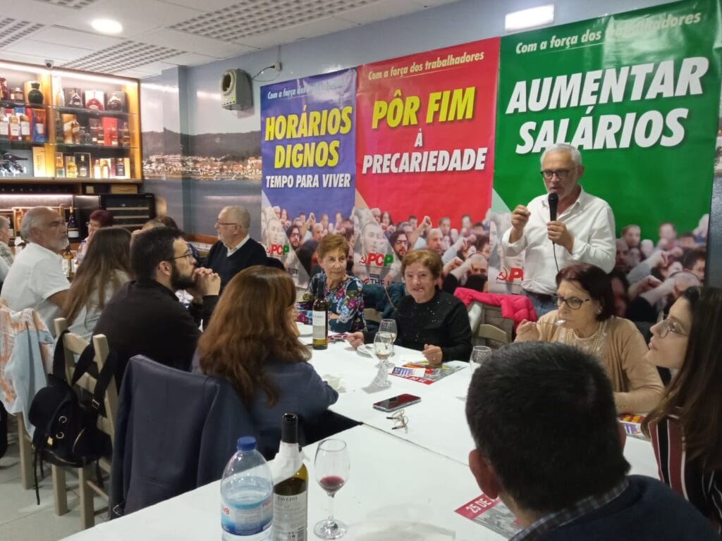 Esposende: "O PCP é a verdadeira oposição", afirmaram os comunistas em jantar do 25 de abril PCP em Esposende