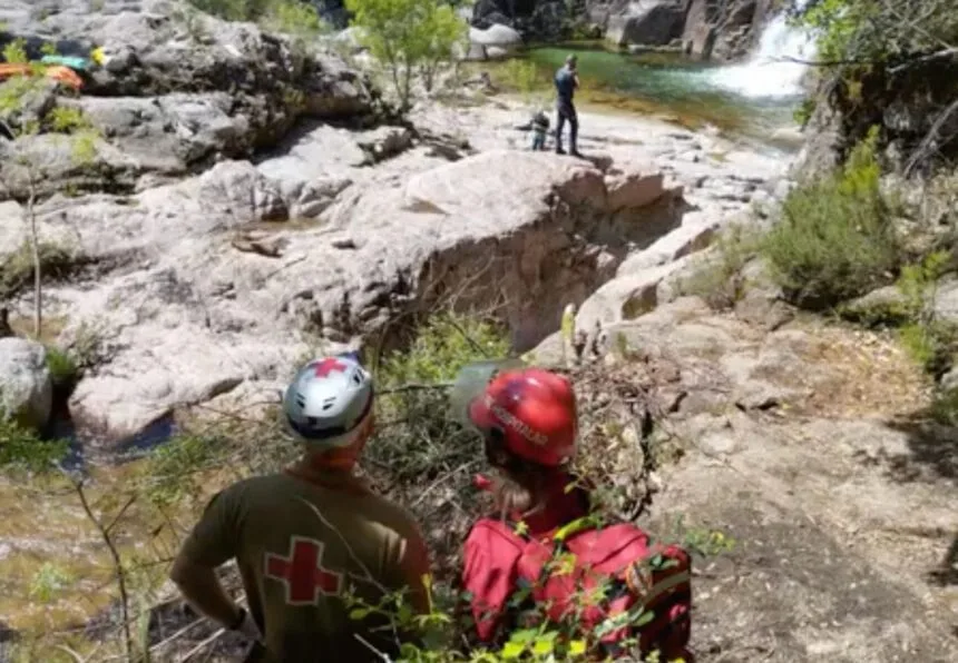 Acidente mortal em cascata barjas do Geres
