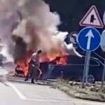 carro arde 1