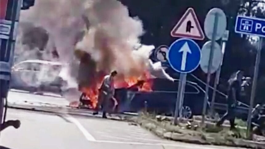carro arde 1