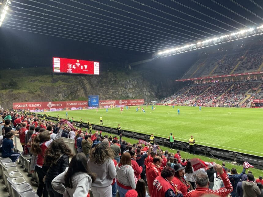Futebol: SC Braga vence Estoril e continua seguro em lugar de champions image 1