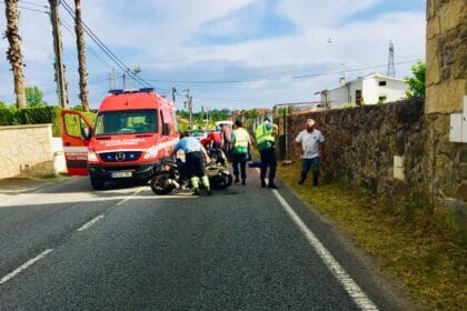 Acidente En201 mota vila verde