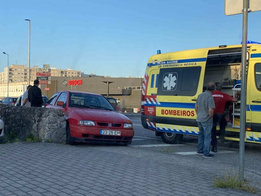 Braga: Acidente em Ferreiros resulta num ferido Acidente braga ferreiros