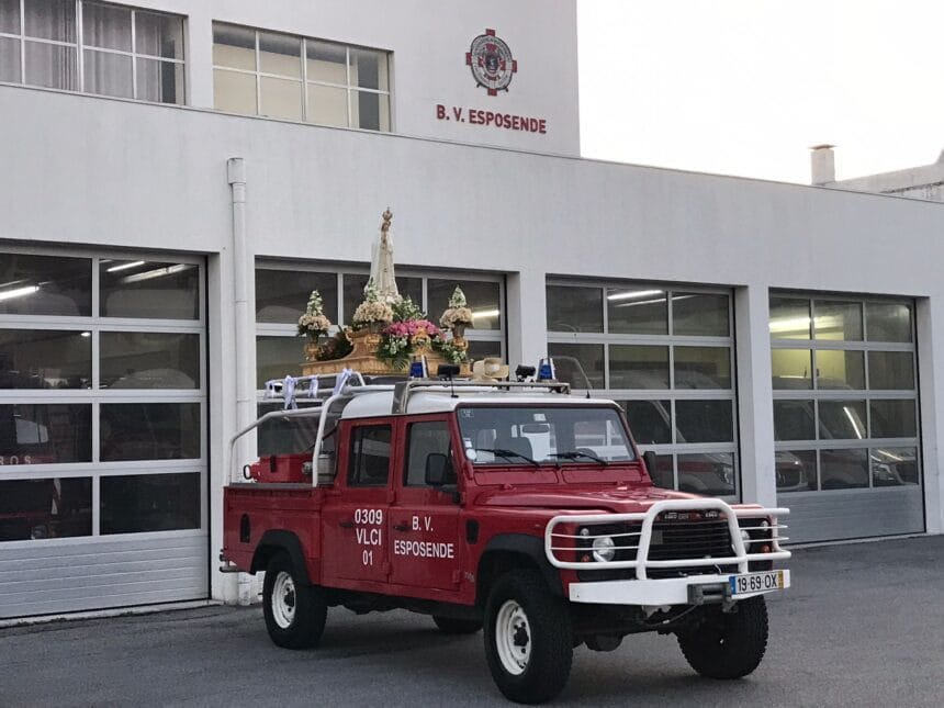 Esposende: Bombeiros preparados para a procissão da Senhora de Fátima 7e638aed bce1 4388 9a00 90e65041dcaa
