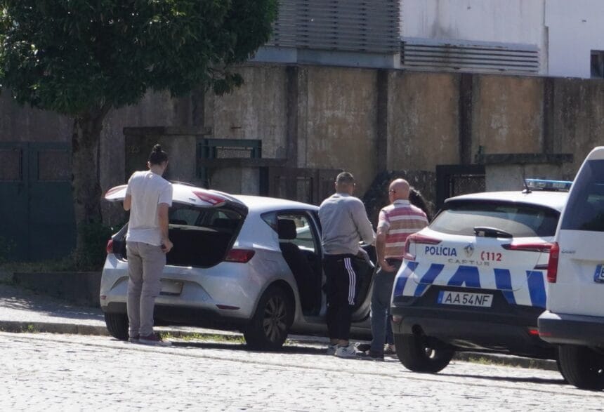 Barcelos: Vários detidos em buscas em operação de combate ao tráfico de droga com epicentro em Arcozelo PJ detido Barcelos operação