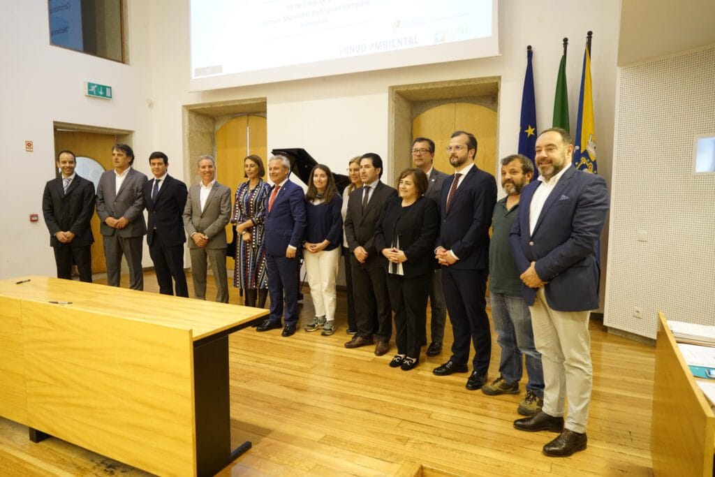 Esposende: Governo assina "financiamento" para melhoria das condições de visitação das áreas protegidas Plano cogestao