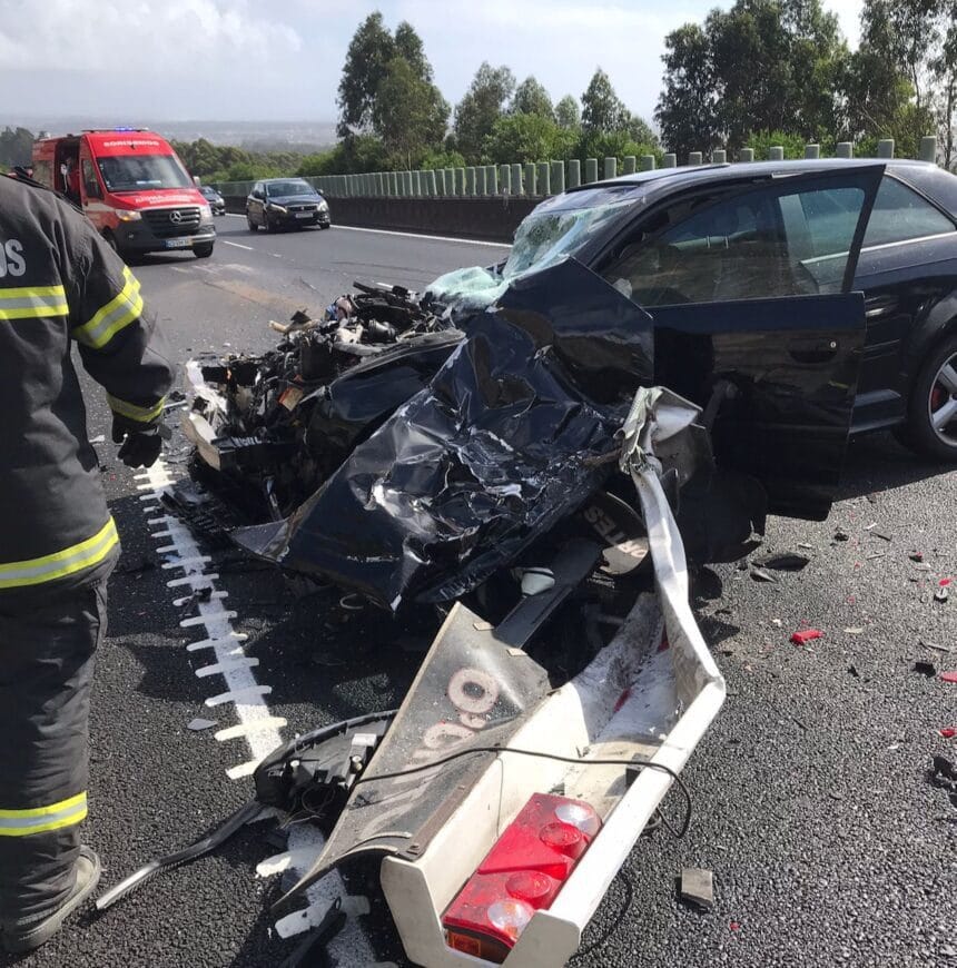 A28: Colisão a envolver carro e camião na subida de Vila Chã faz um ferido Acidente subida vila cha em esposende