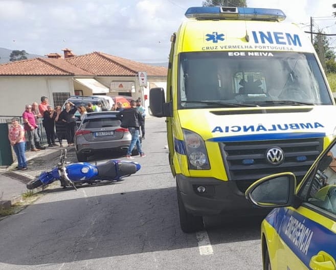 Acidente mortal com mota em mujaes