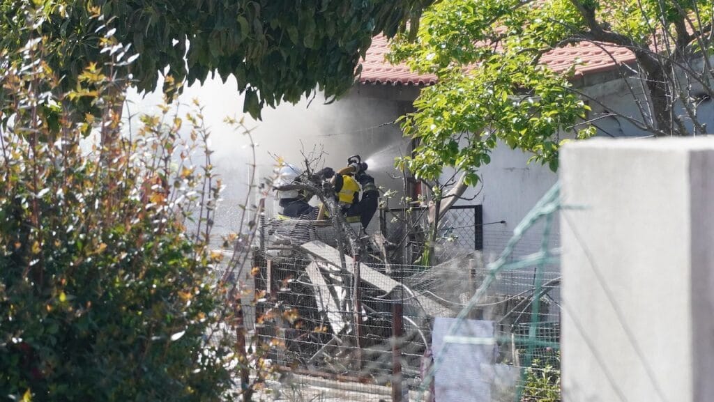 incendio em anexo em belinho esposende