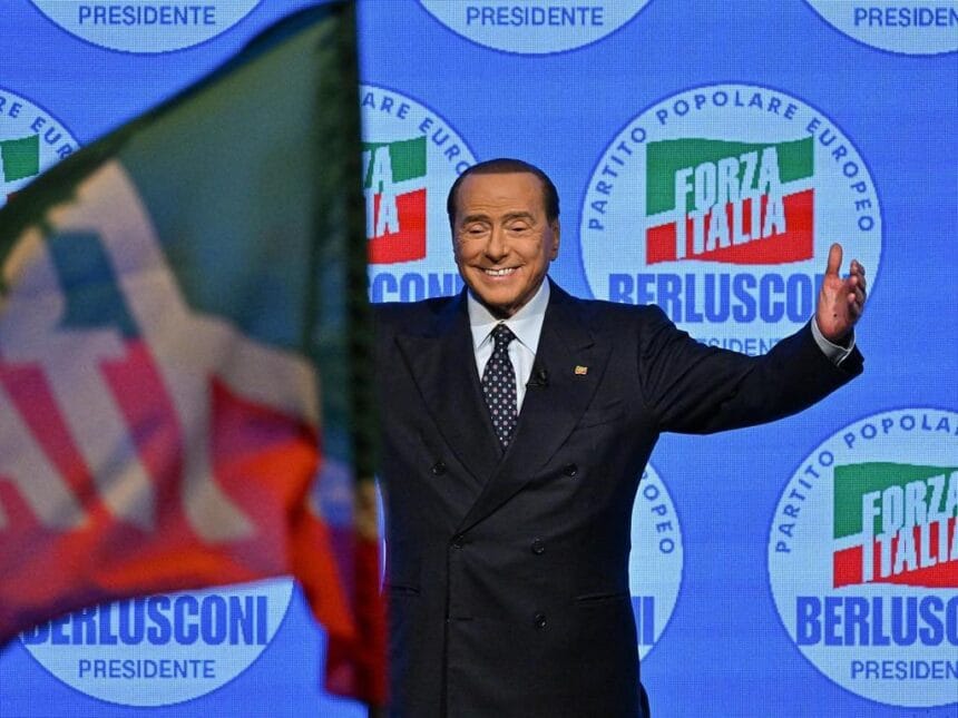 Polémico e populista. Morreu Berlusconi Silvio Berlusconi morreu