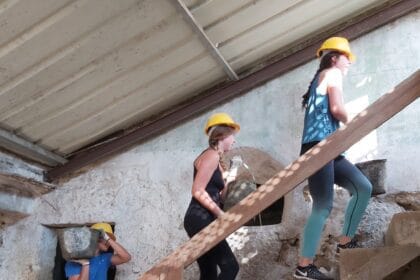Tadim casa para refugiados