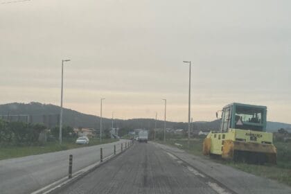EM103-1 Barcelos caos transito obras