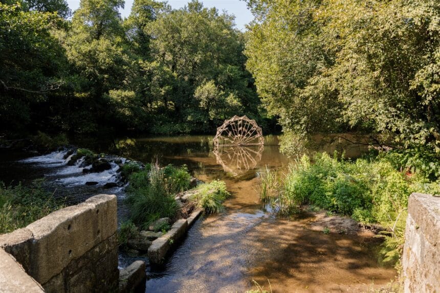 Esposende: Ministro da Cultura inaugura "instalações artísticas na natureza" em Antas Instalações artisticas antas