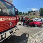 incendio carro arcos de valdevez