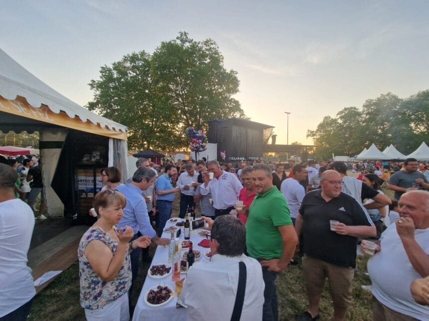 Arcos de Valdevez: Municipio na Feira de Artesanato e Gastronomia Portuguesa de Cenon Cenon bordeus arcos de valdevez