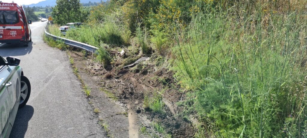 Arcos de Valdevez: Despiste de carro faz um ferido no IC28 ebbf26cd c247 45cb b7b1 f36d7790cdf3