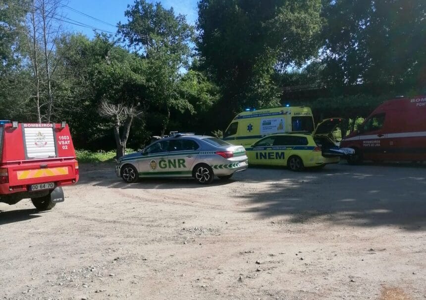Ponte de Lima: Pescador retirado do rio Neiva em paragem cardiorrespiratória bombeiros inem pescador rio neiva