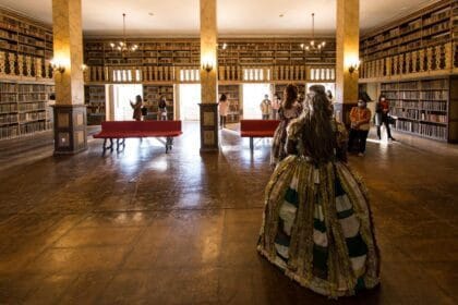 BIBLIOTECA 182 ANOS BRAGA