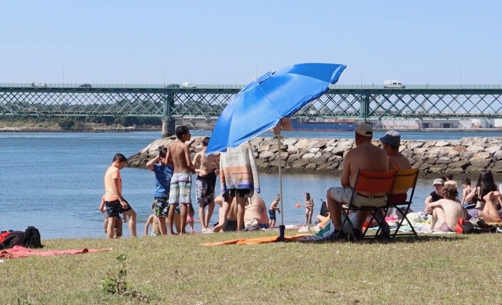 Esposende: Praias compostas mas é preciso ter cuidado pois não estão vigiadas praia viana