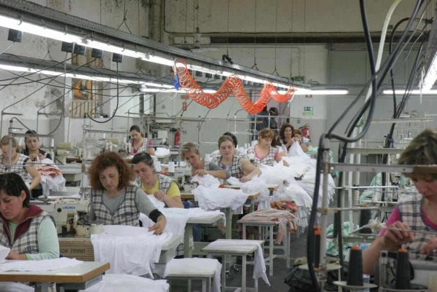 Empresários do Minho pedem redução significativa da carga fiscal sobre trabalho trabalhadores textil barcelos