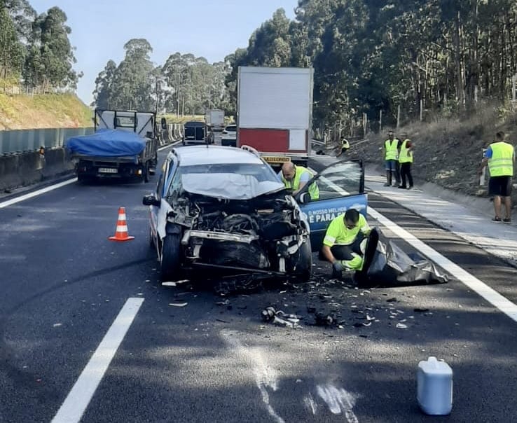 Esposende: Um ferido após colisão a envolver camião e dois carros na A28 3e0f78cb 8004 40f6 b018 a02860281efb 1